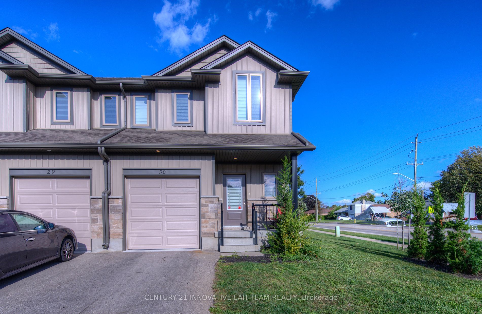 1023 Devonshire Ave, #30
