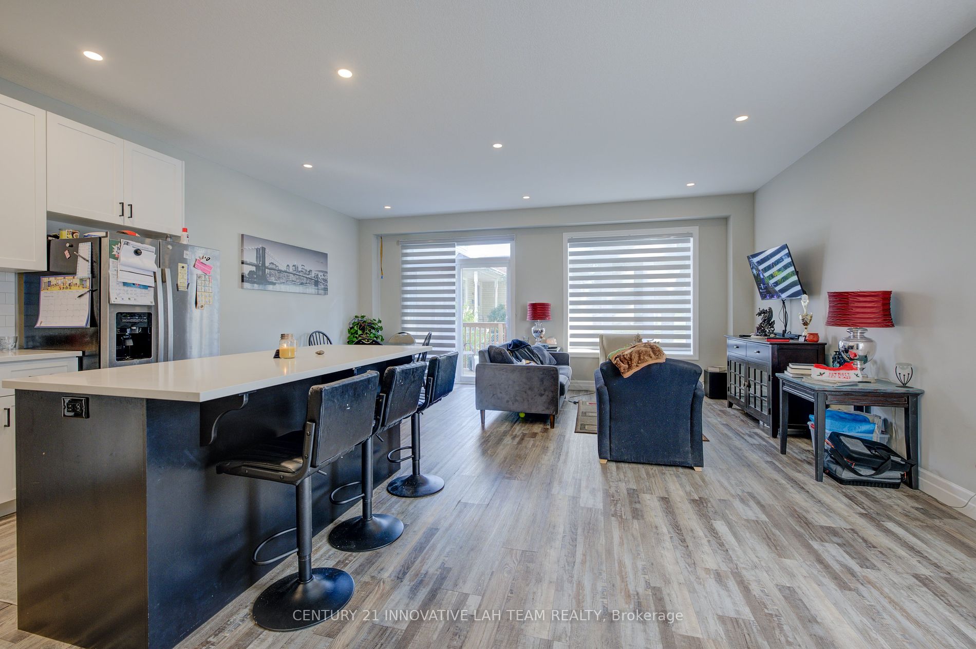 1023 Devonshire Ave, #30