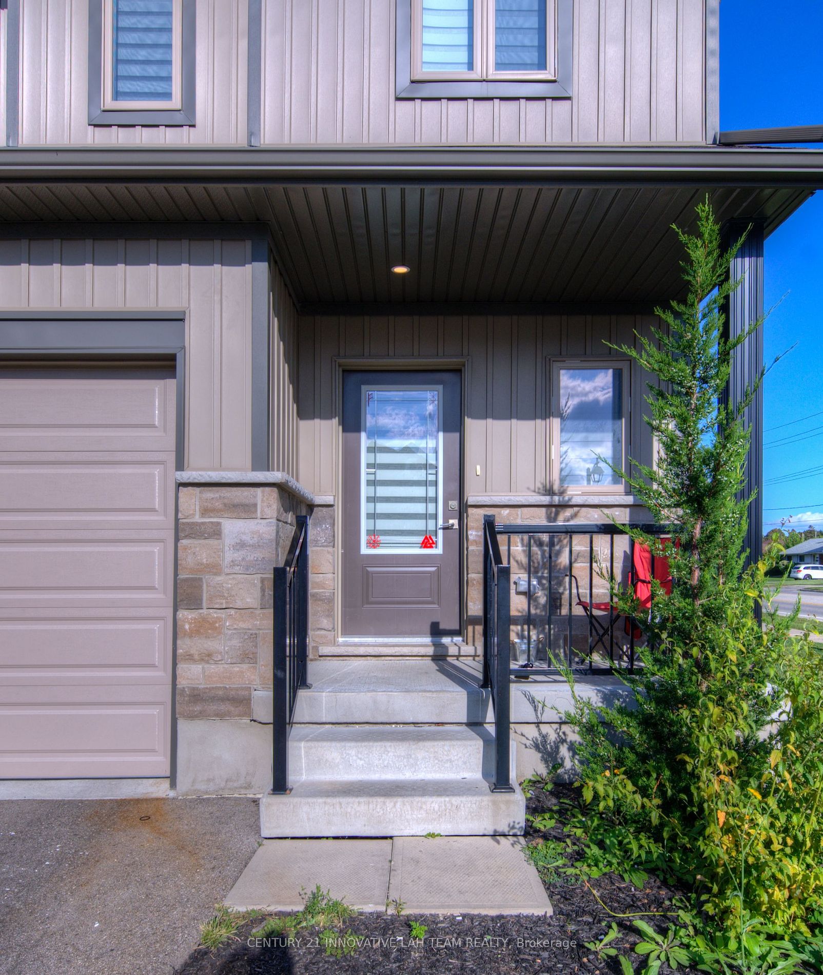 1023 Devonshire Ave, #30