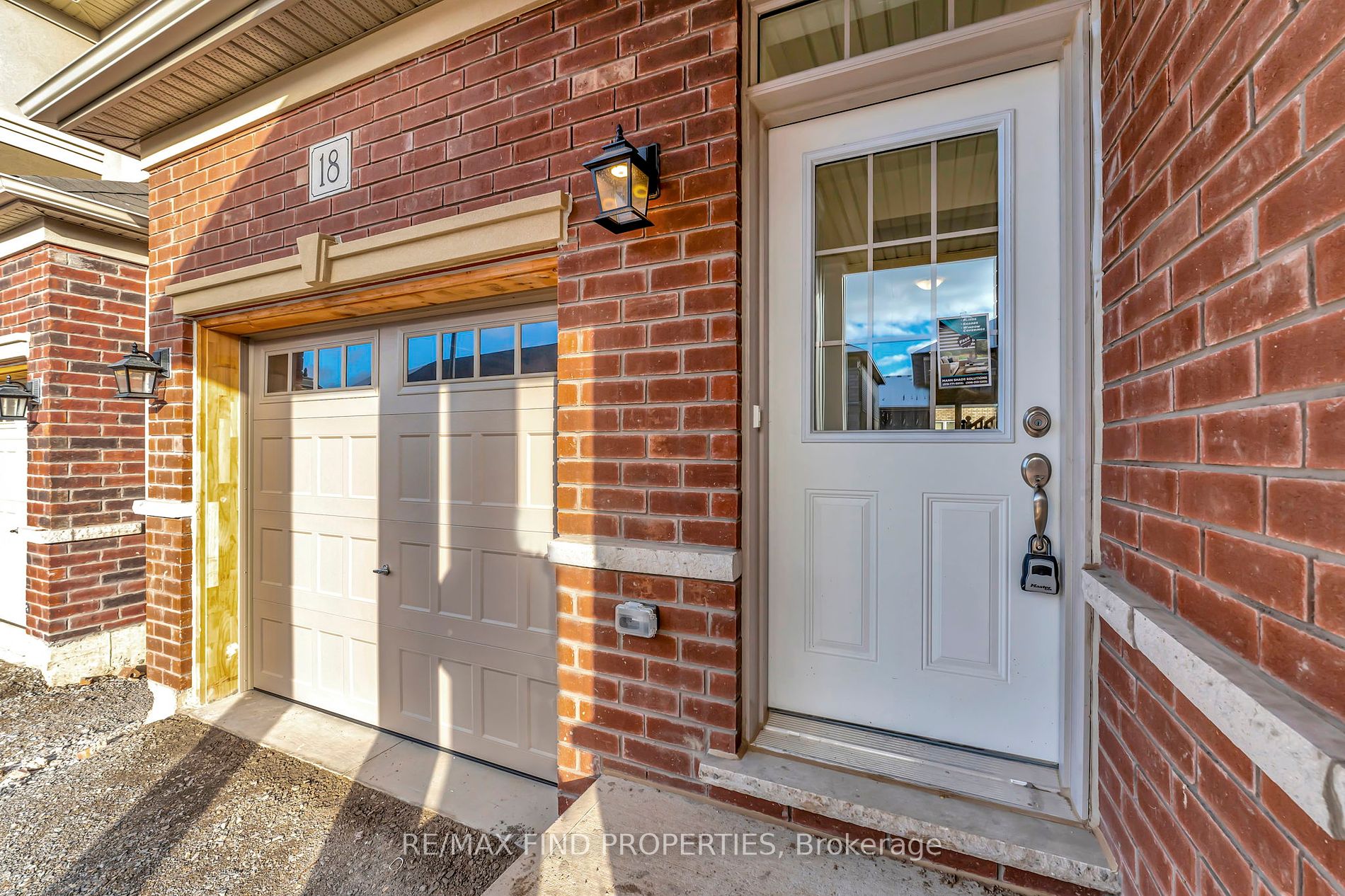 18 Wakeling Drive