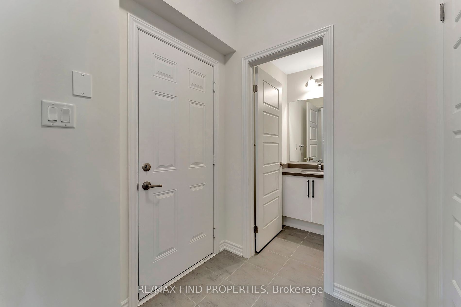 18 Wakeling Drive