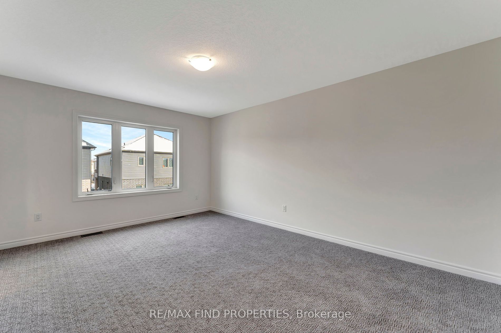 18 Wakeling Drive