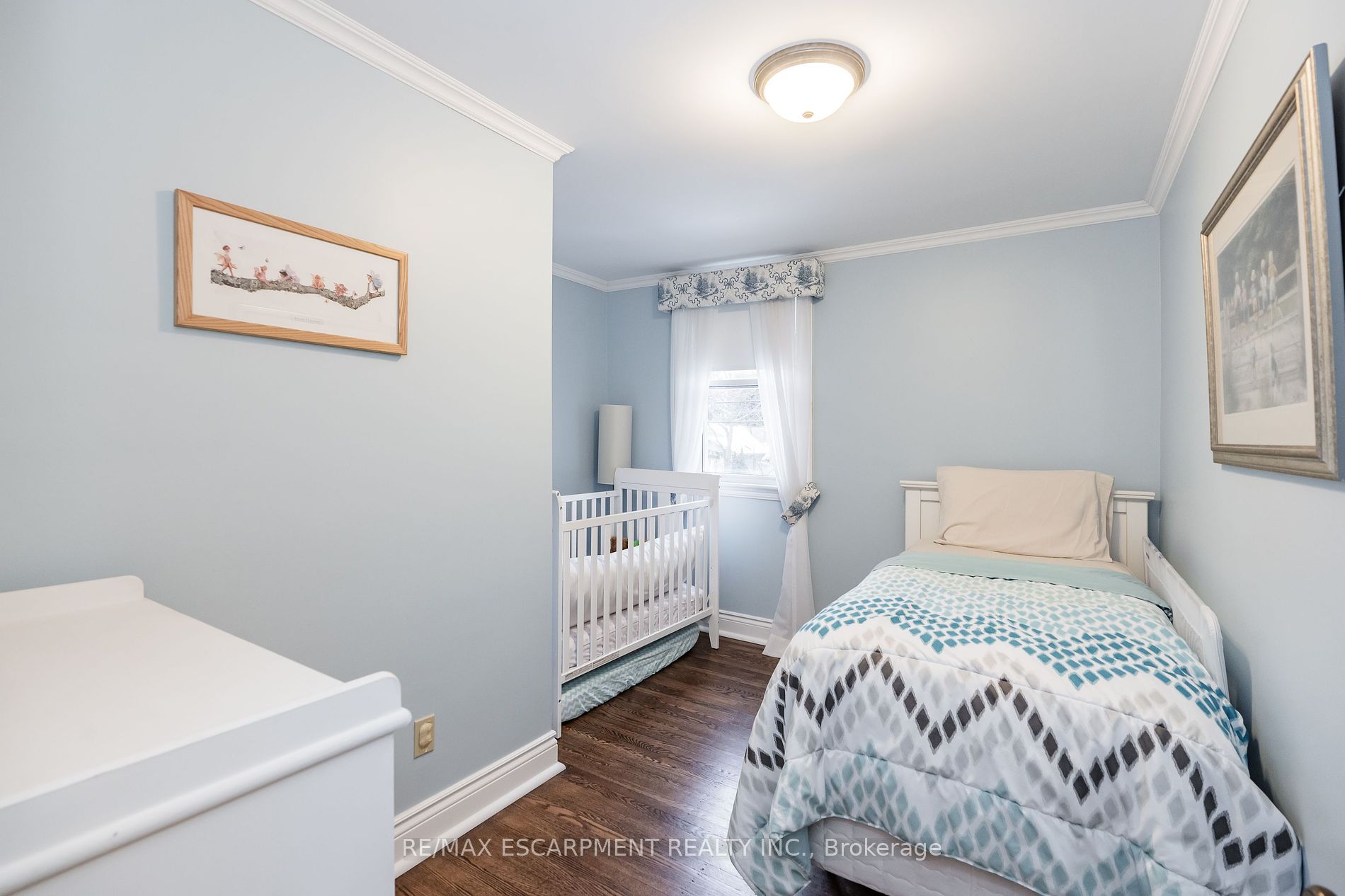 4 JERSEYVILLE Road E