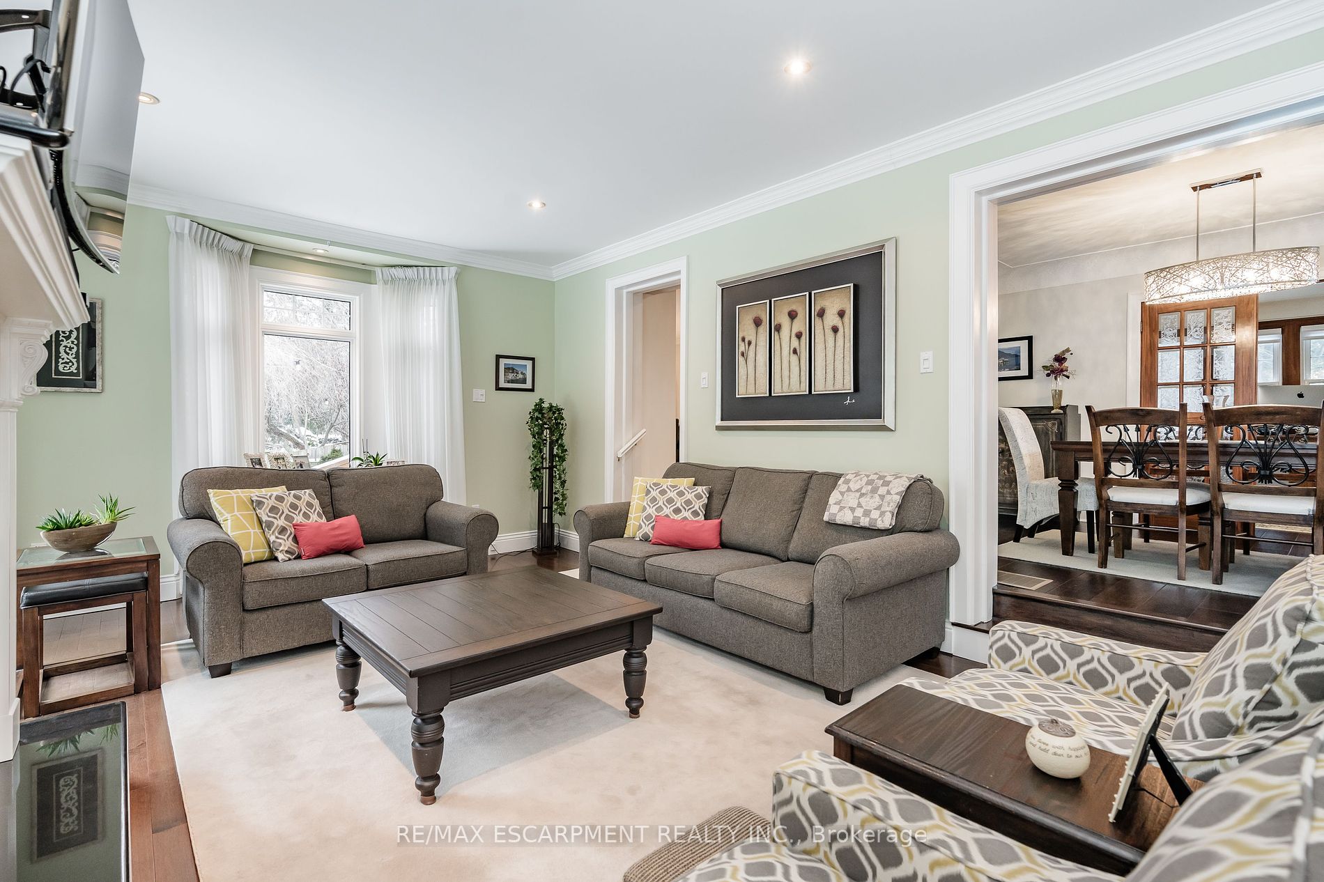 4 JERSEYVILLE Road E