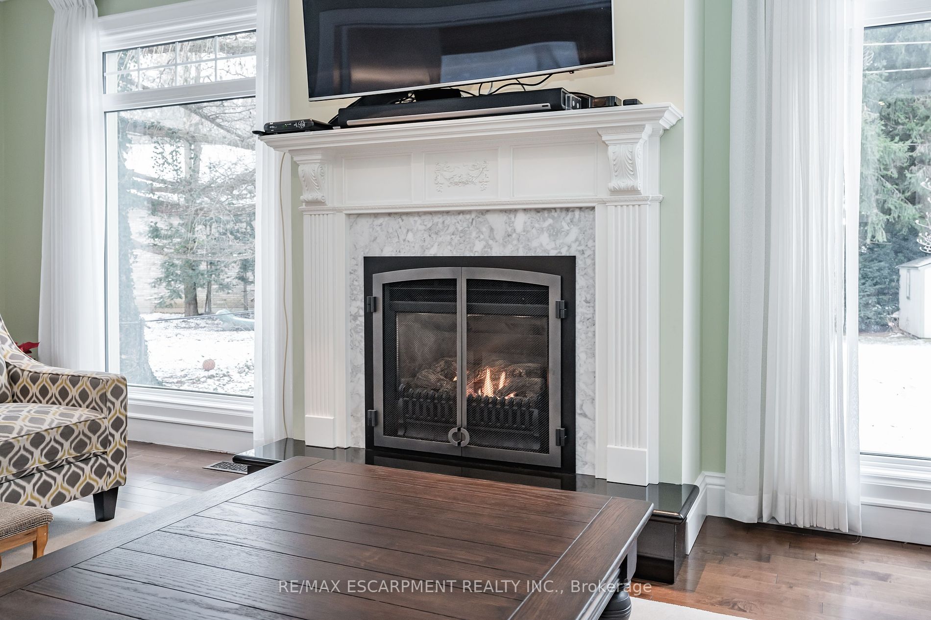 4 JERSEYVILLE Road E