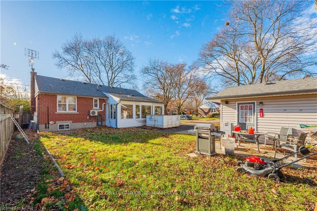 23 Glenwood Avenue