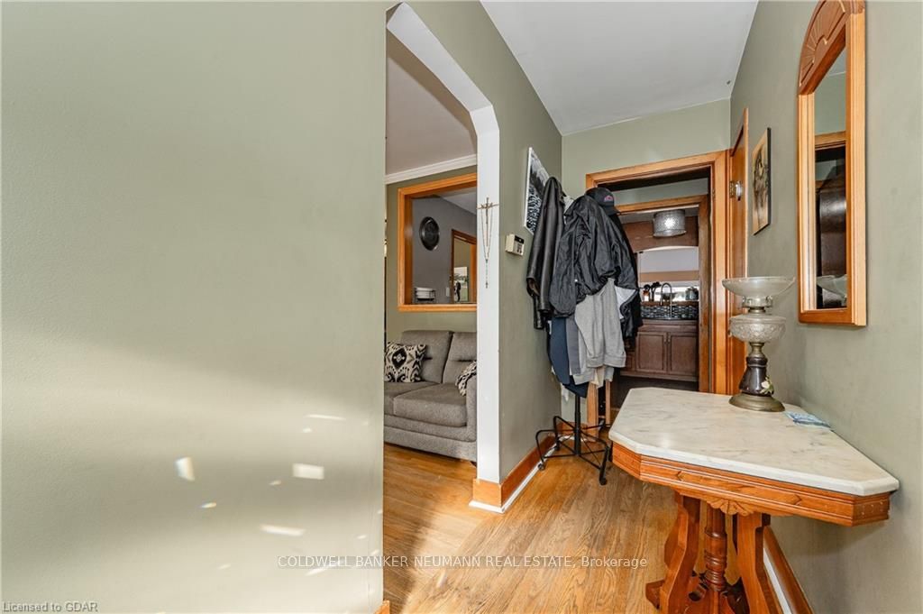 23 Glenwood Avenue
