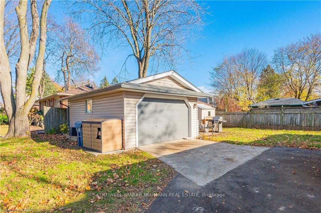 23 Glenwood Avenue
