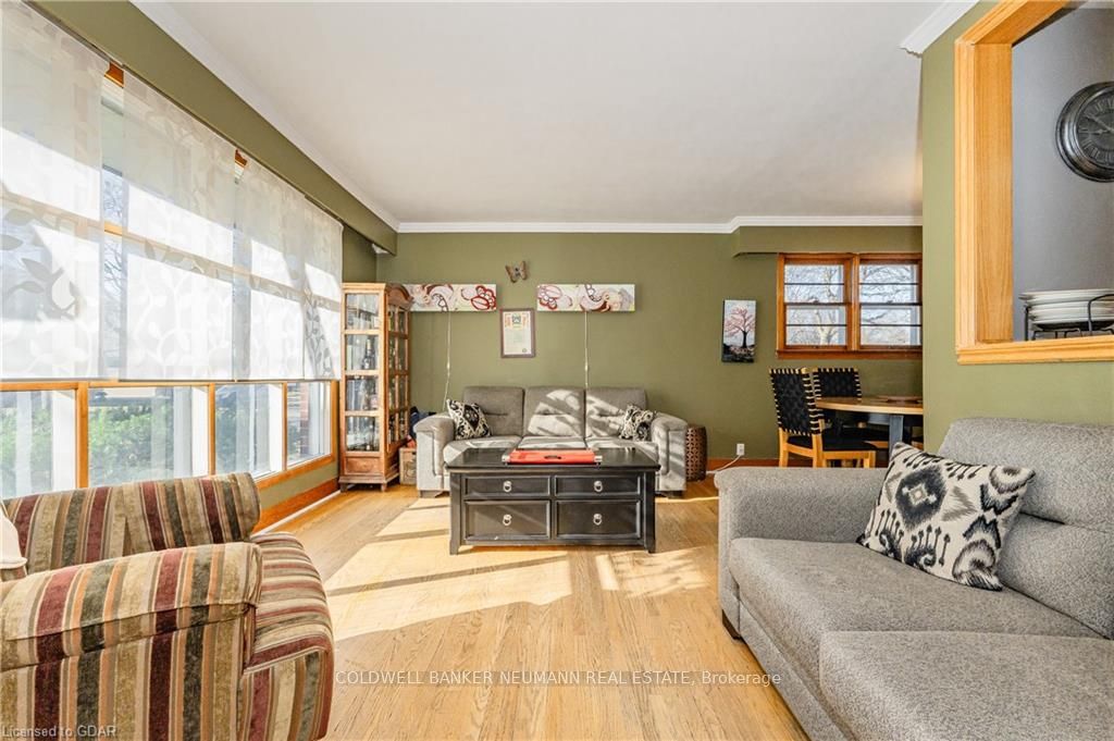 23 Glenwood Avenue