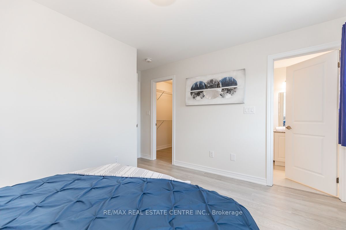 1049 Rippingale Tr