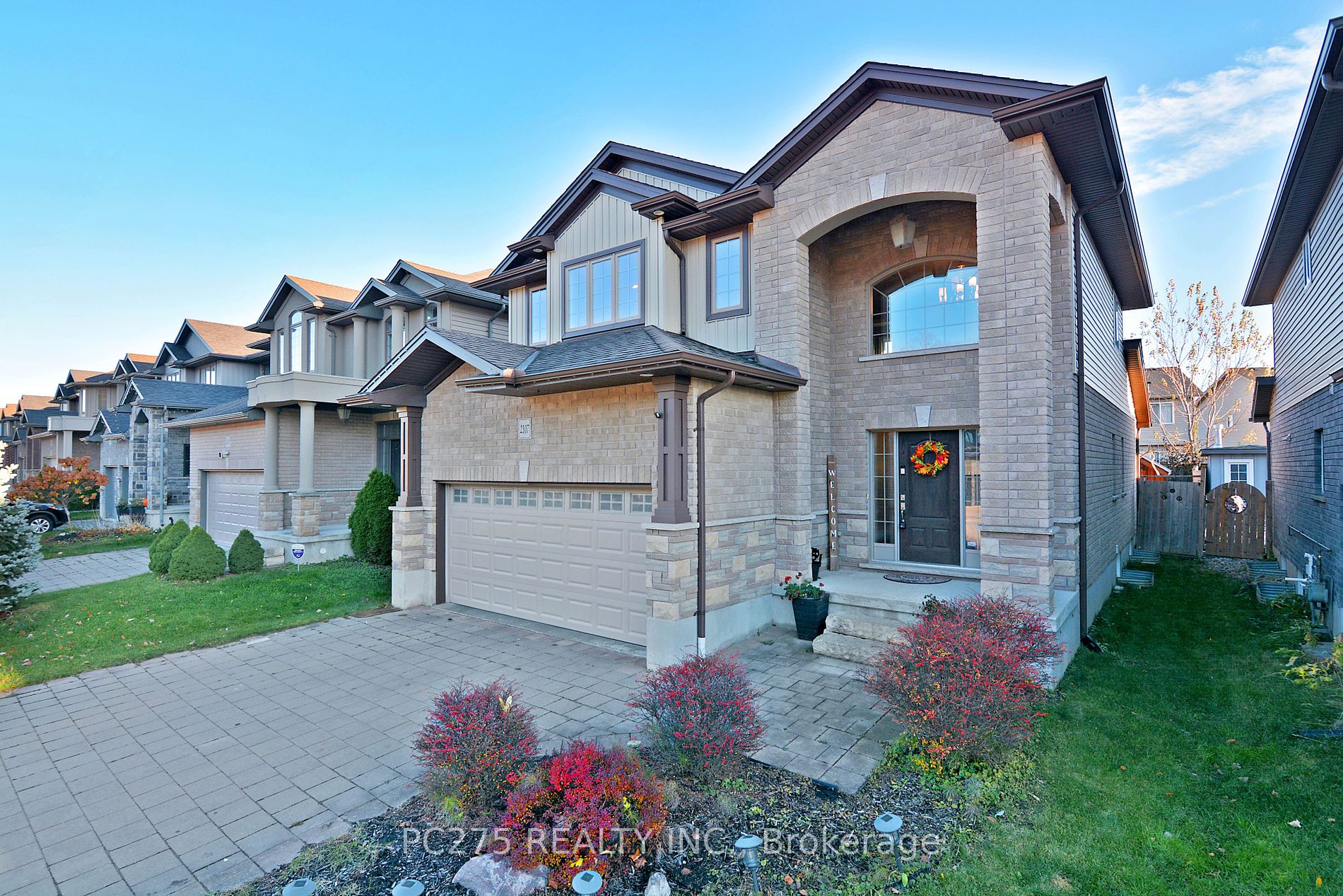 2107 North Routledge Park