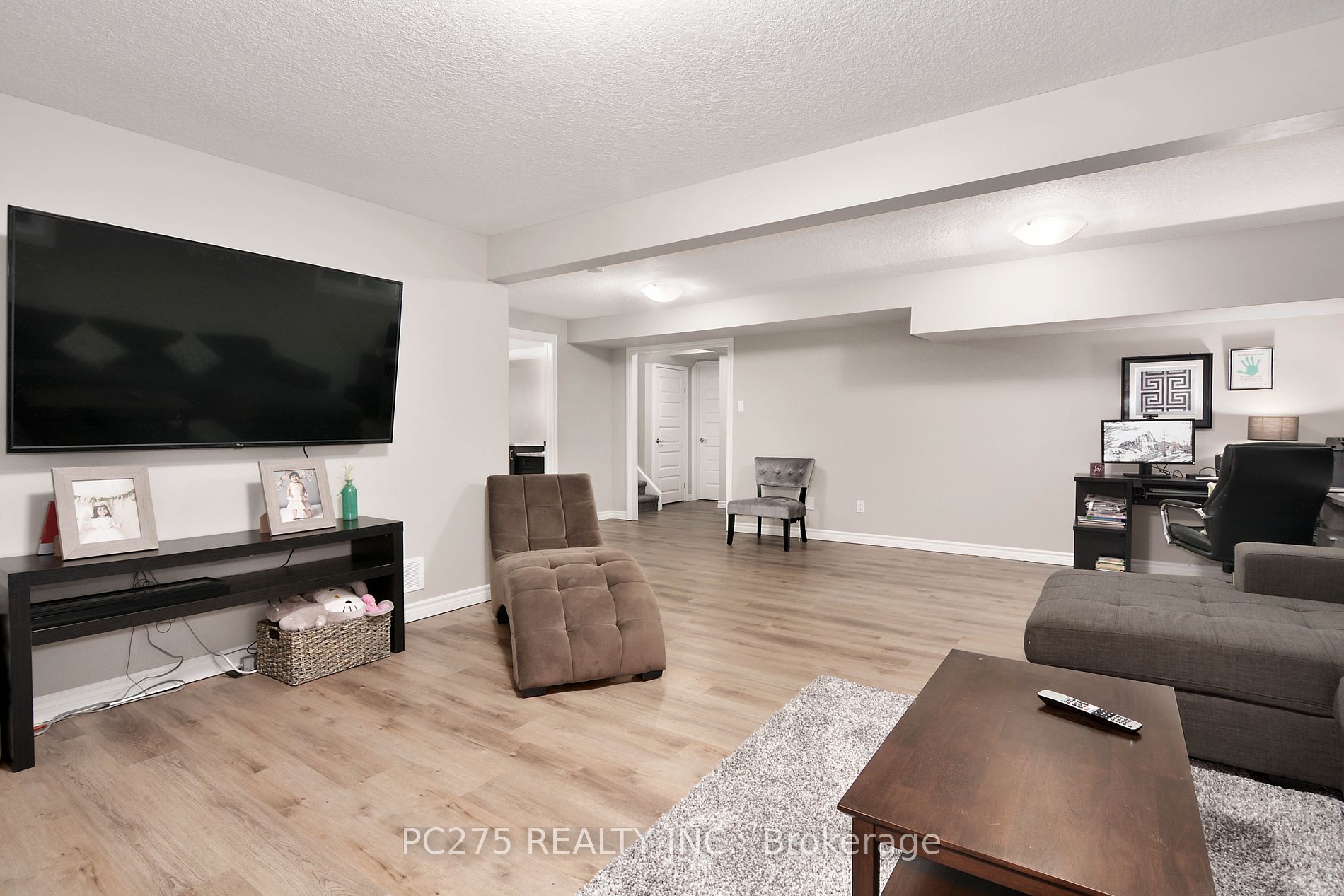 2107 North Routledge Park