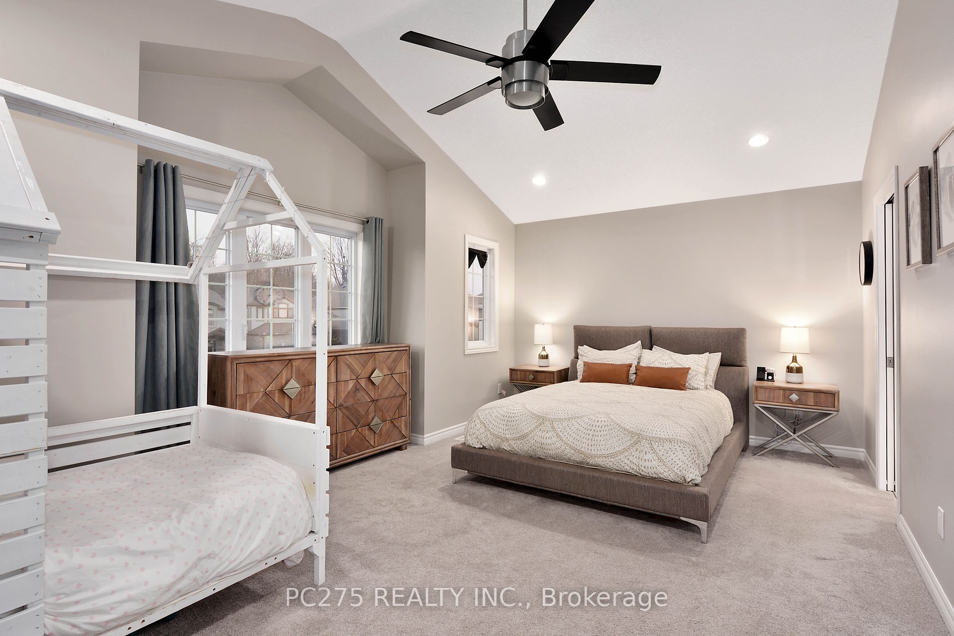 2107 North Routledge Park