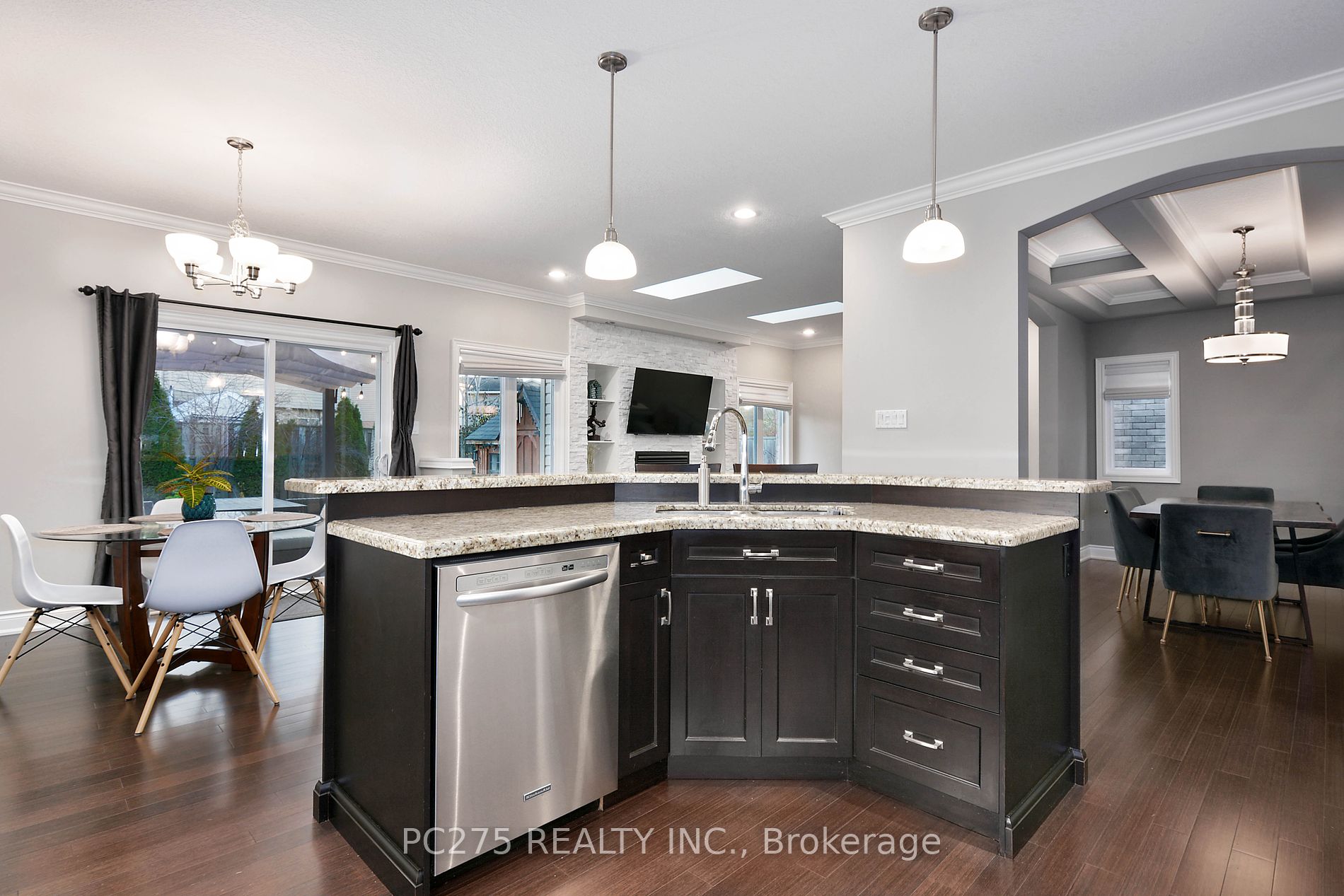 2107 North Routledge Park