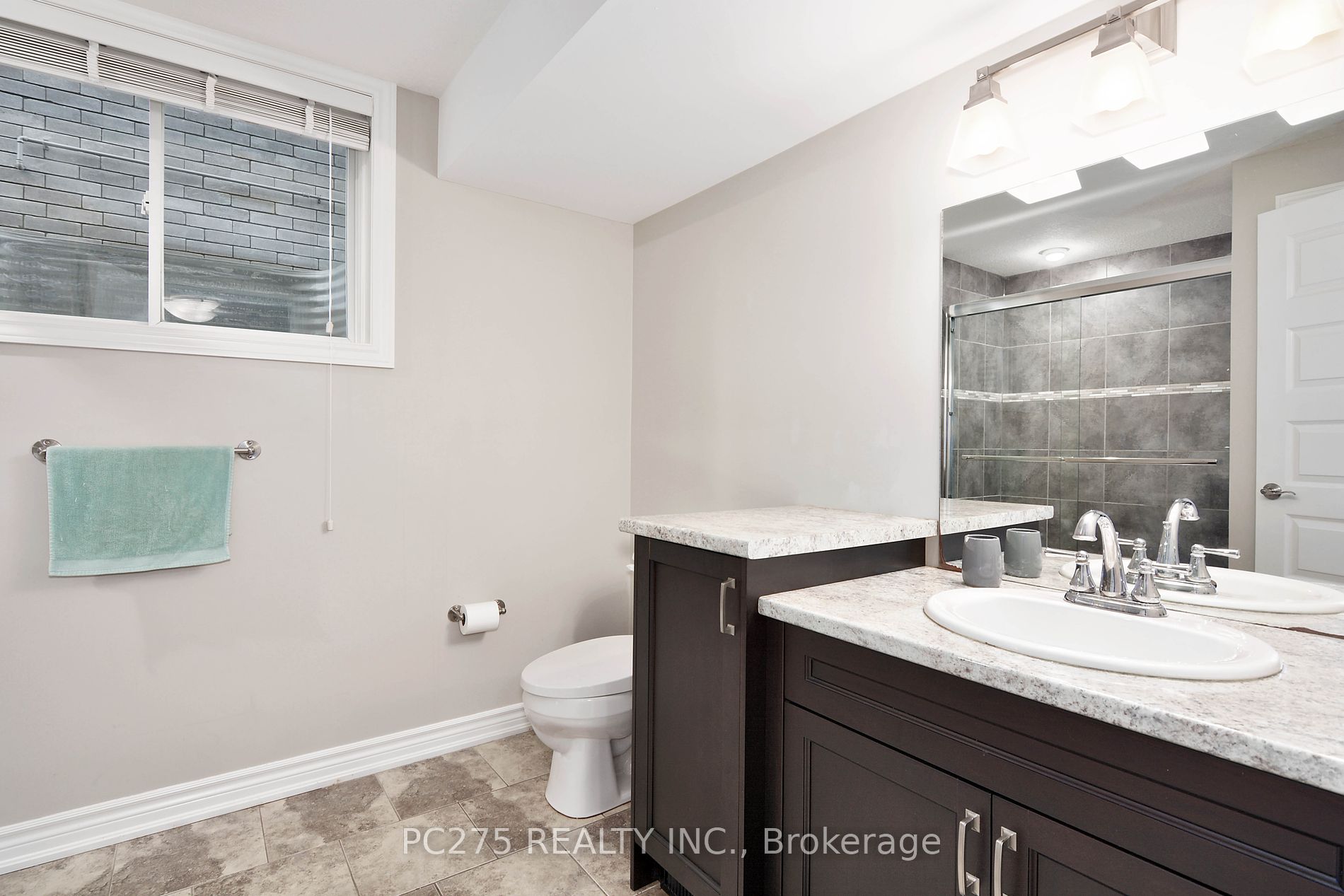 2107 North Routledge Park