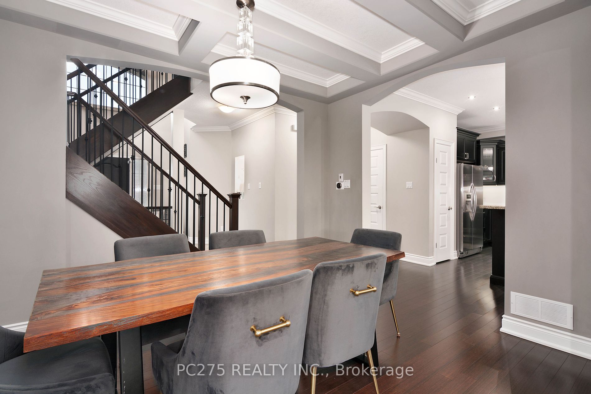 2107 North Routledge Park