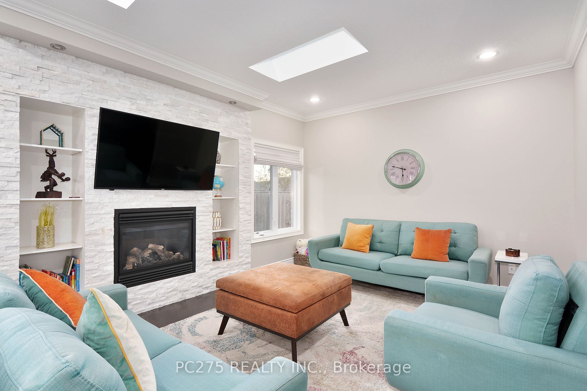 2107 North Routledge Park