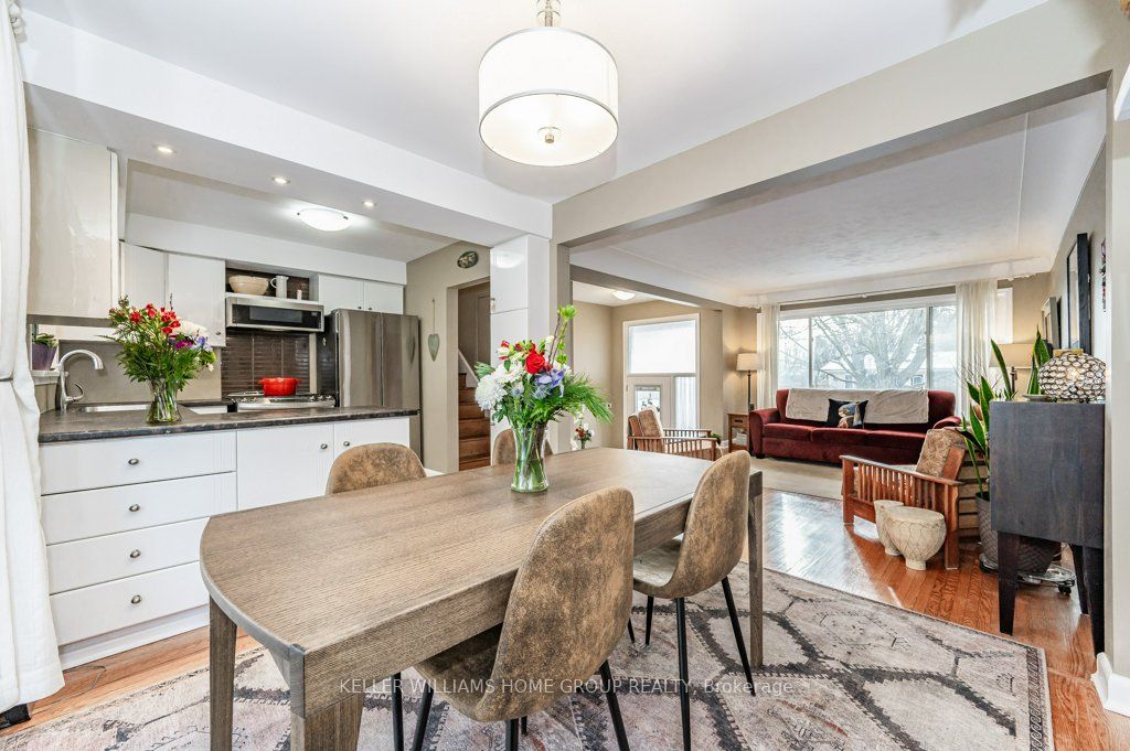 19 Brentwood Dr