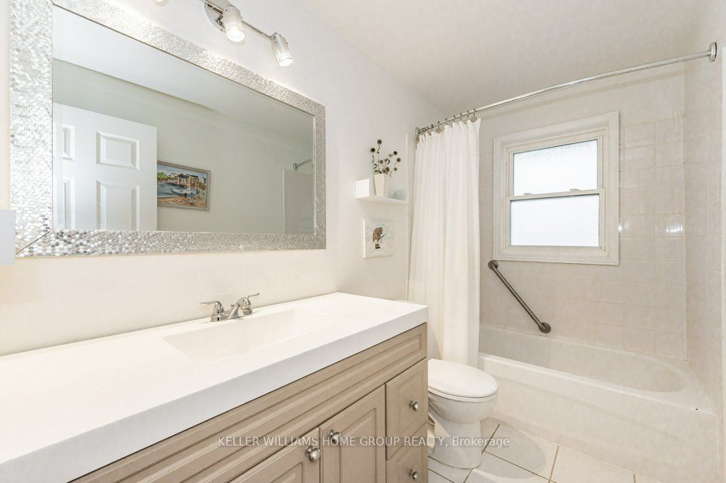 19 Brentwood Dr