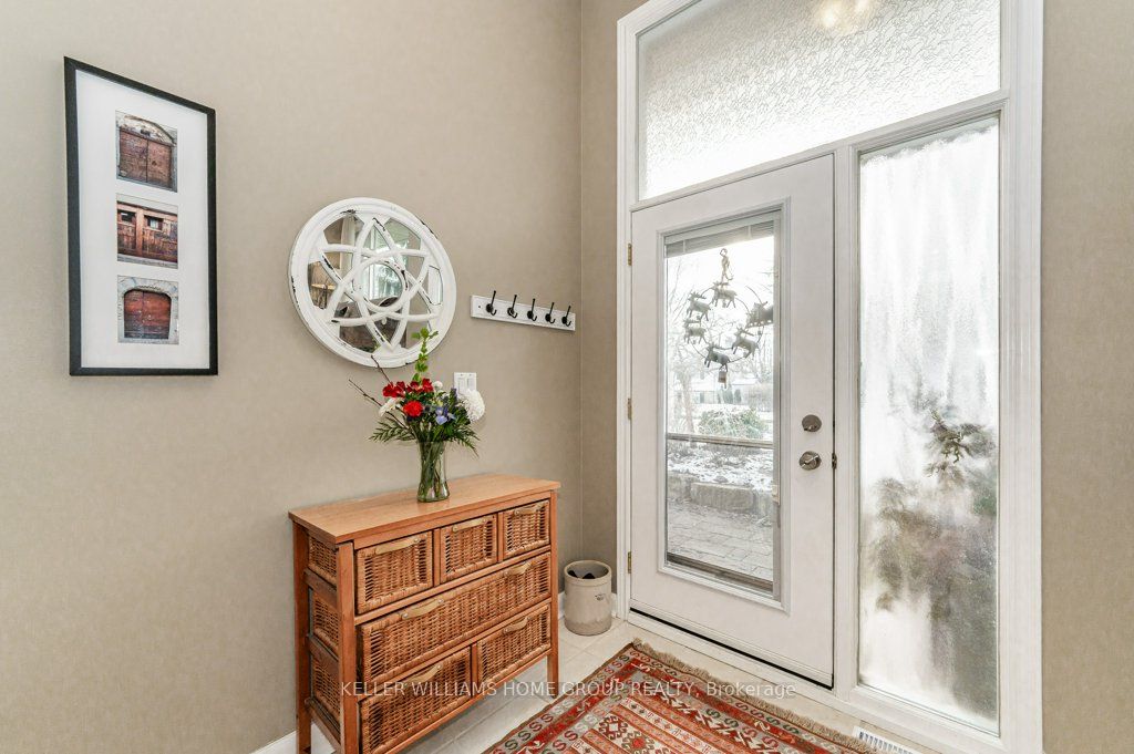 19 Brentwood Dr