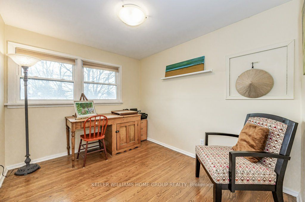 19 Brentwood Dr