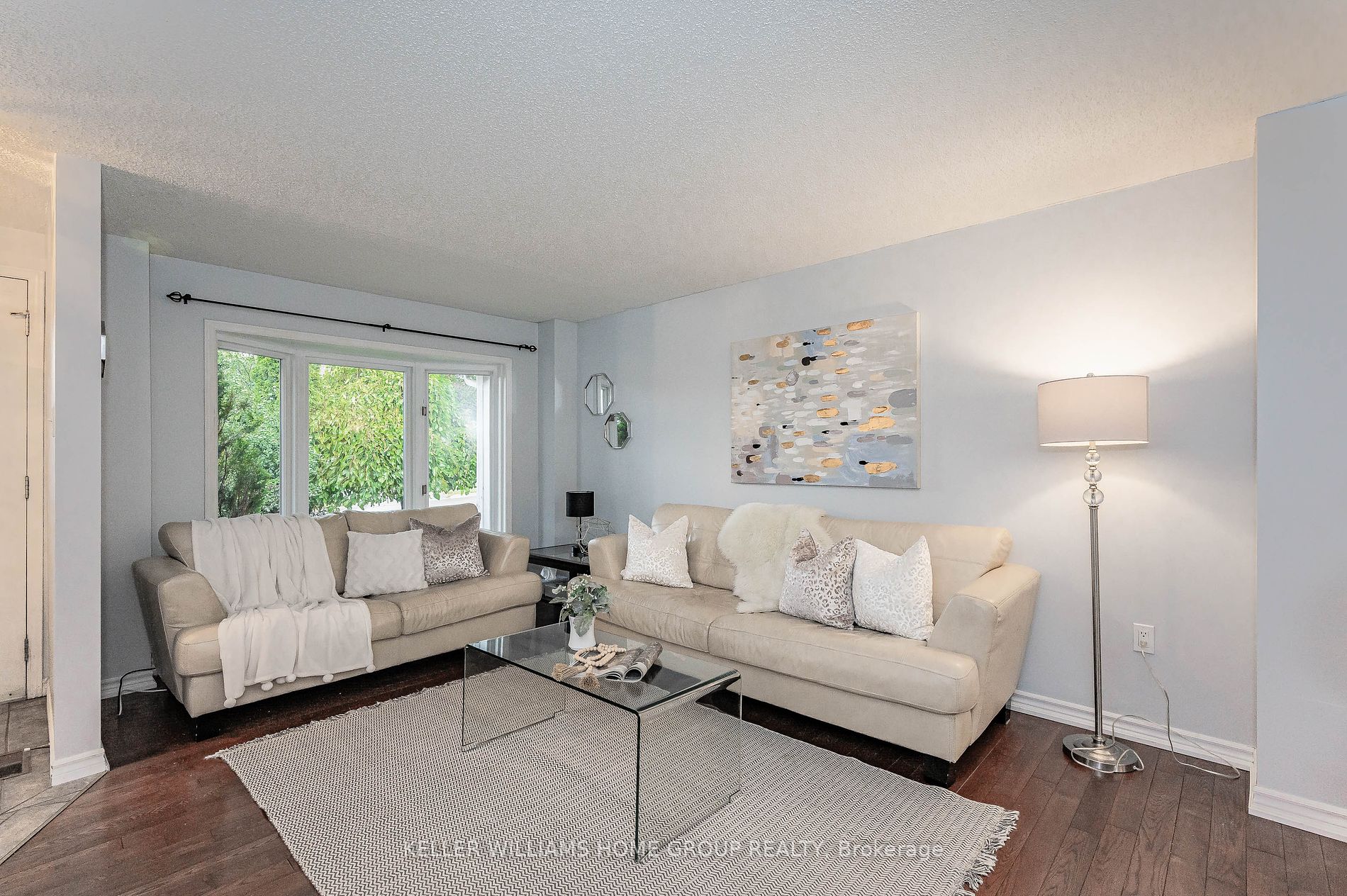 26 Sidney Cres