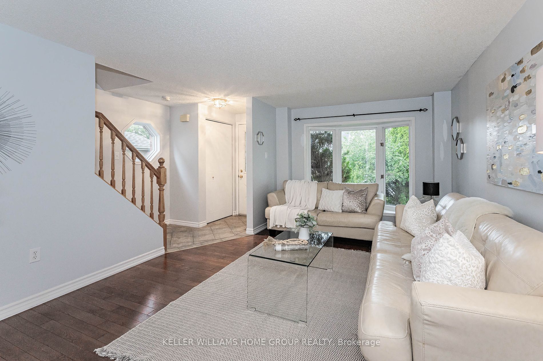 26 Sidney Cres