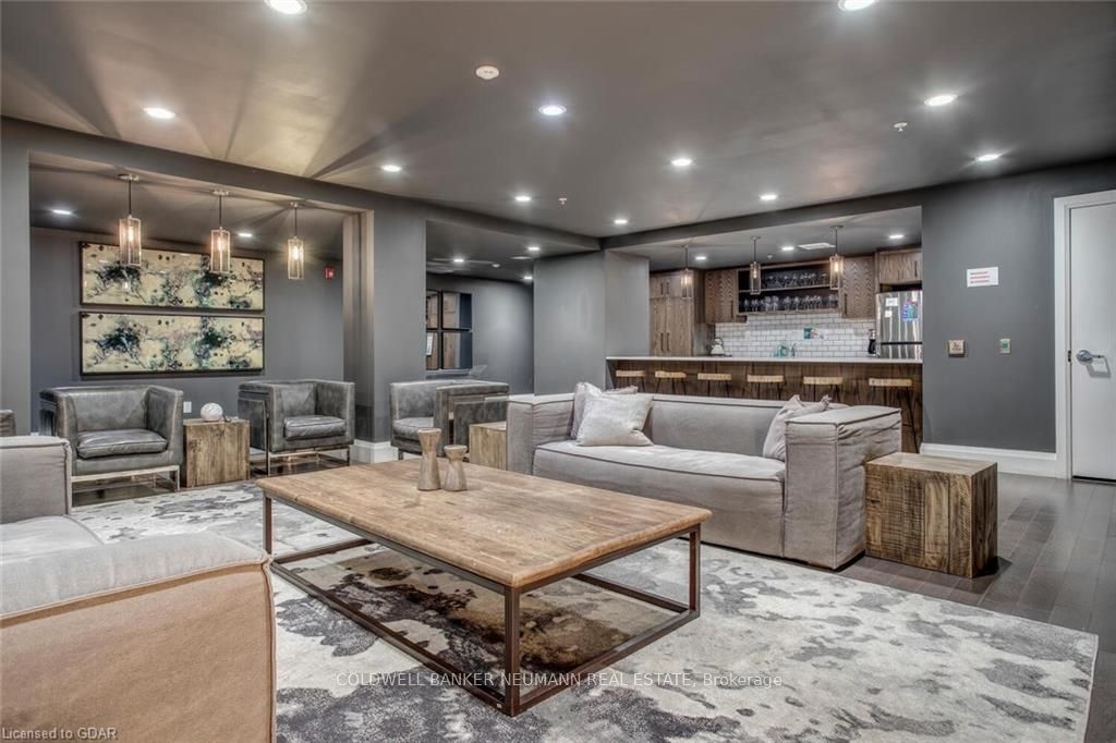 53 Arthur St S, #504