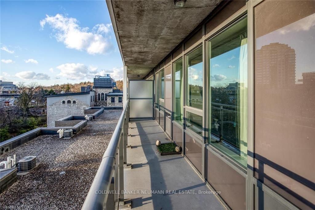 53 Arthur St S, #504