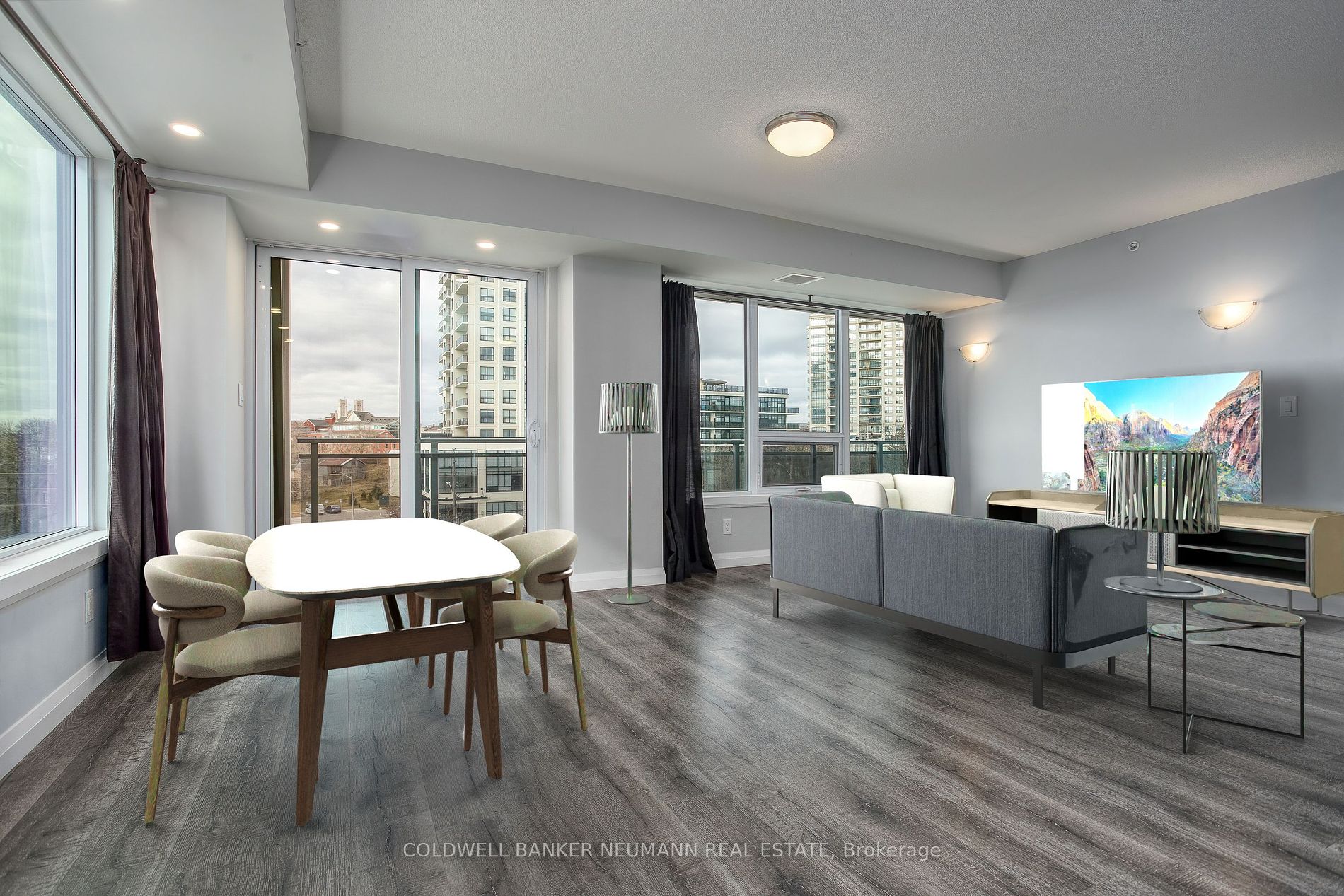 53 Arthur St S, #504