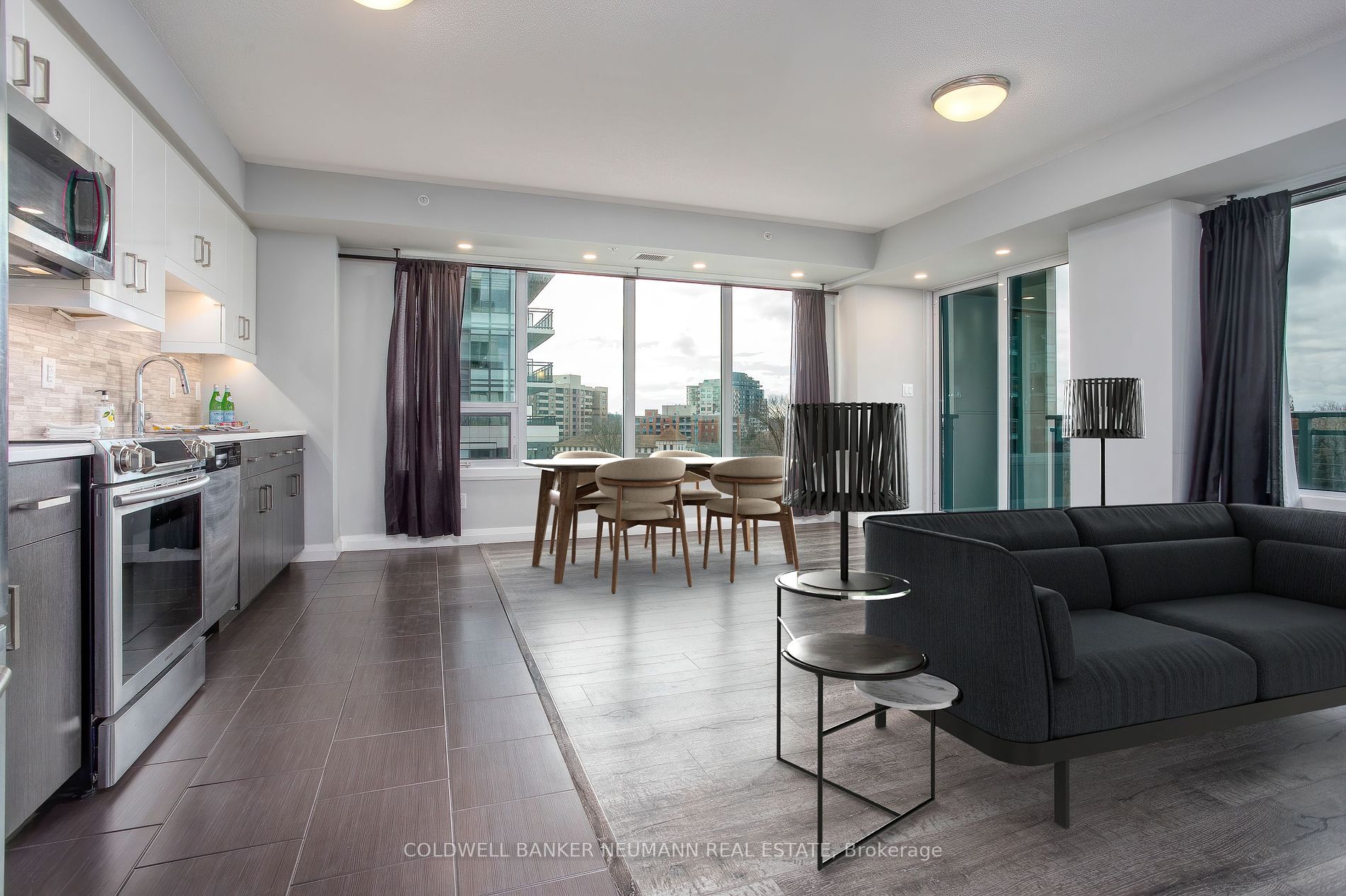 53 Arthur St S, #504