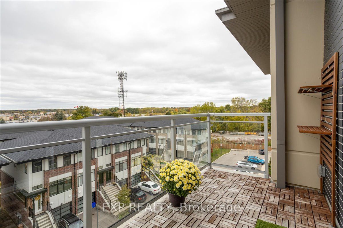16 Markle Crescent #513