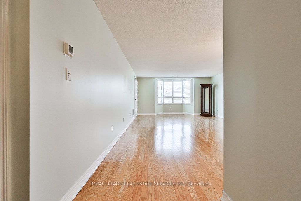5 Ogilvie Street, #201