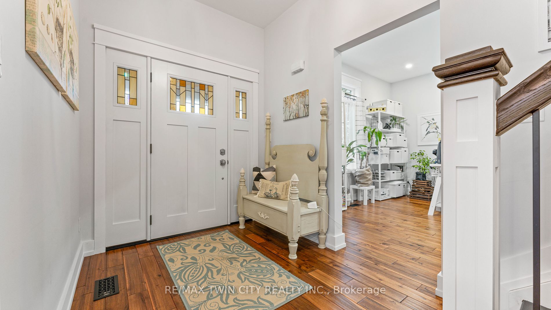 514 George St