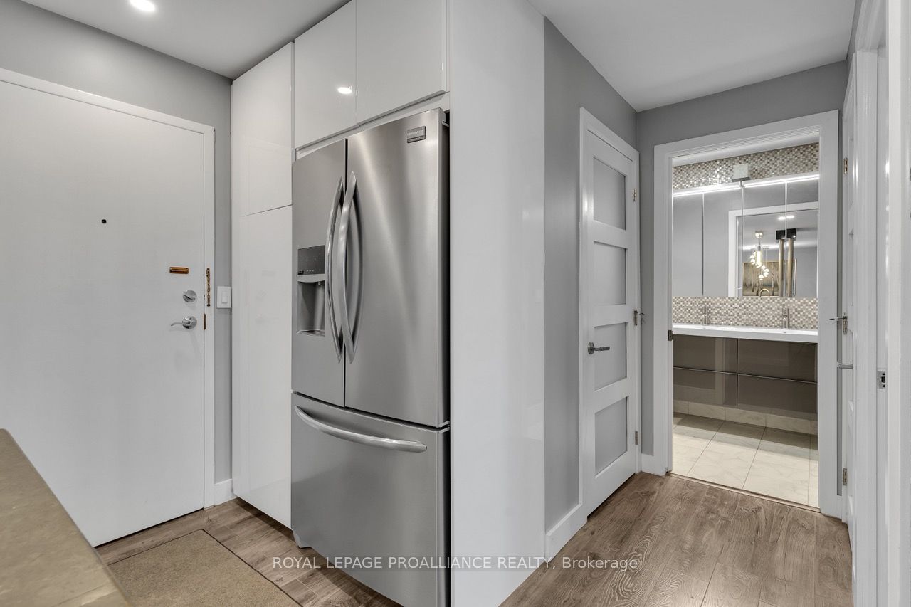 334 Queen Mary Road, #412