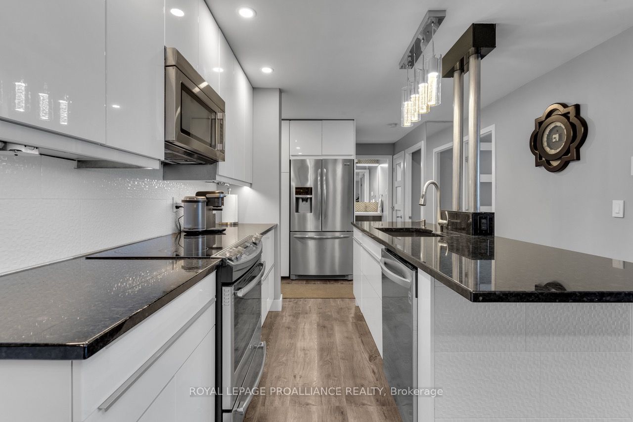 334 Queen Mary Road, #412