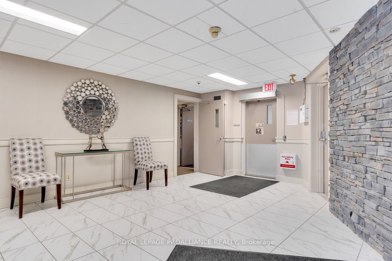 334 Queen Mary Road, #412