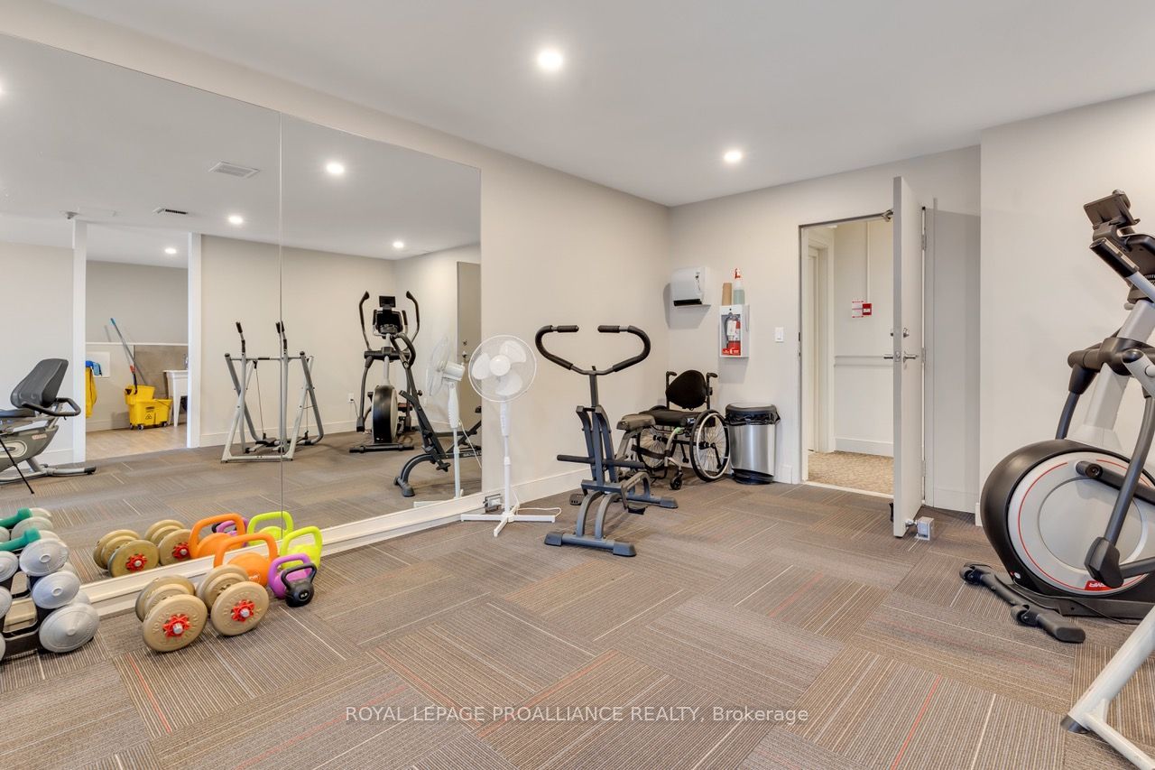 334 Queen Mary Road, #412