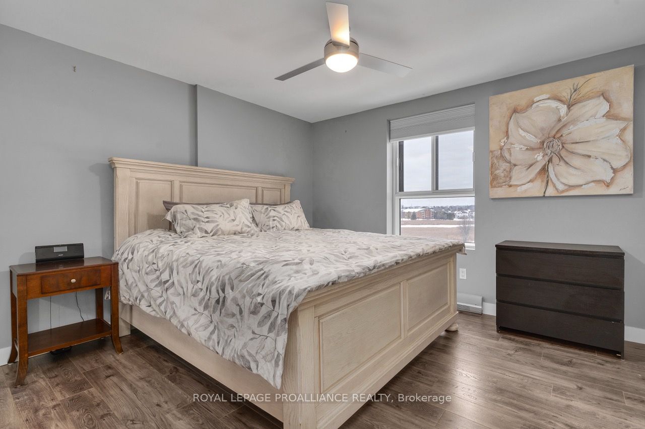 334 Queen Mary Road, #412