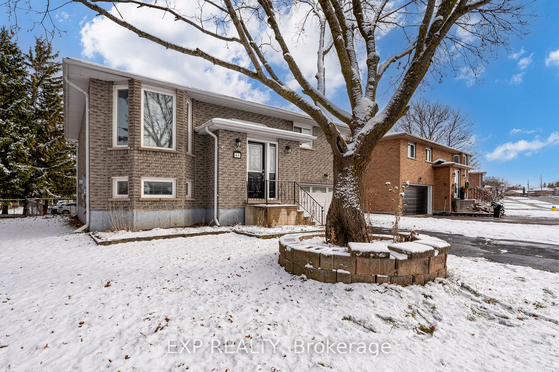 64 Wilson Ave