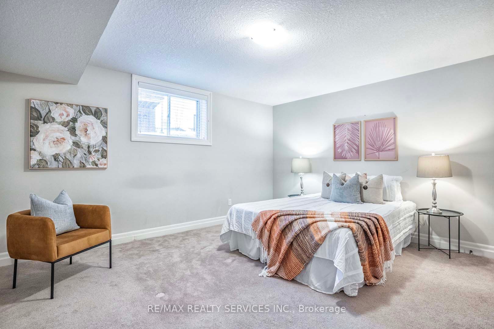 2290 Torrey Pines Way, #26