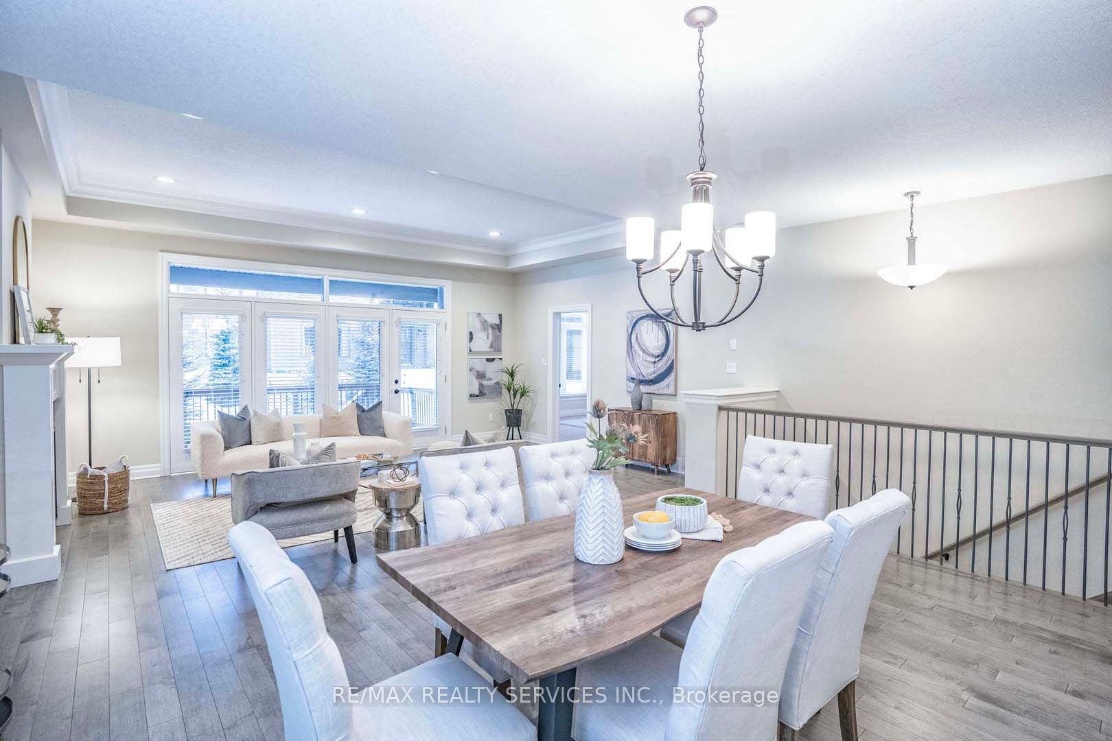 2290 Torrey Pines Way, #26