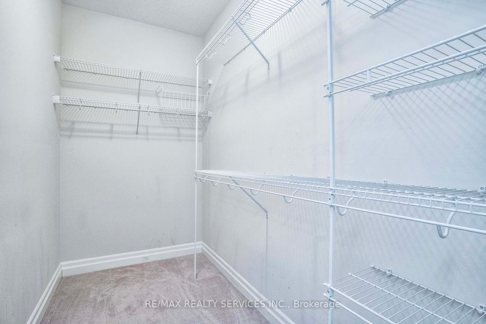 2290 Torrey Pines Way, #26
