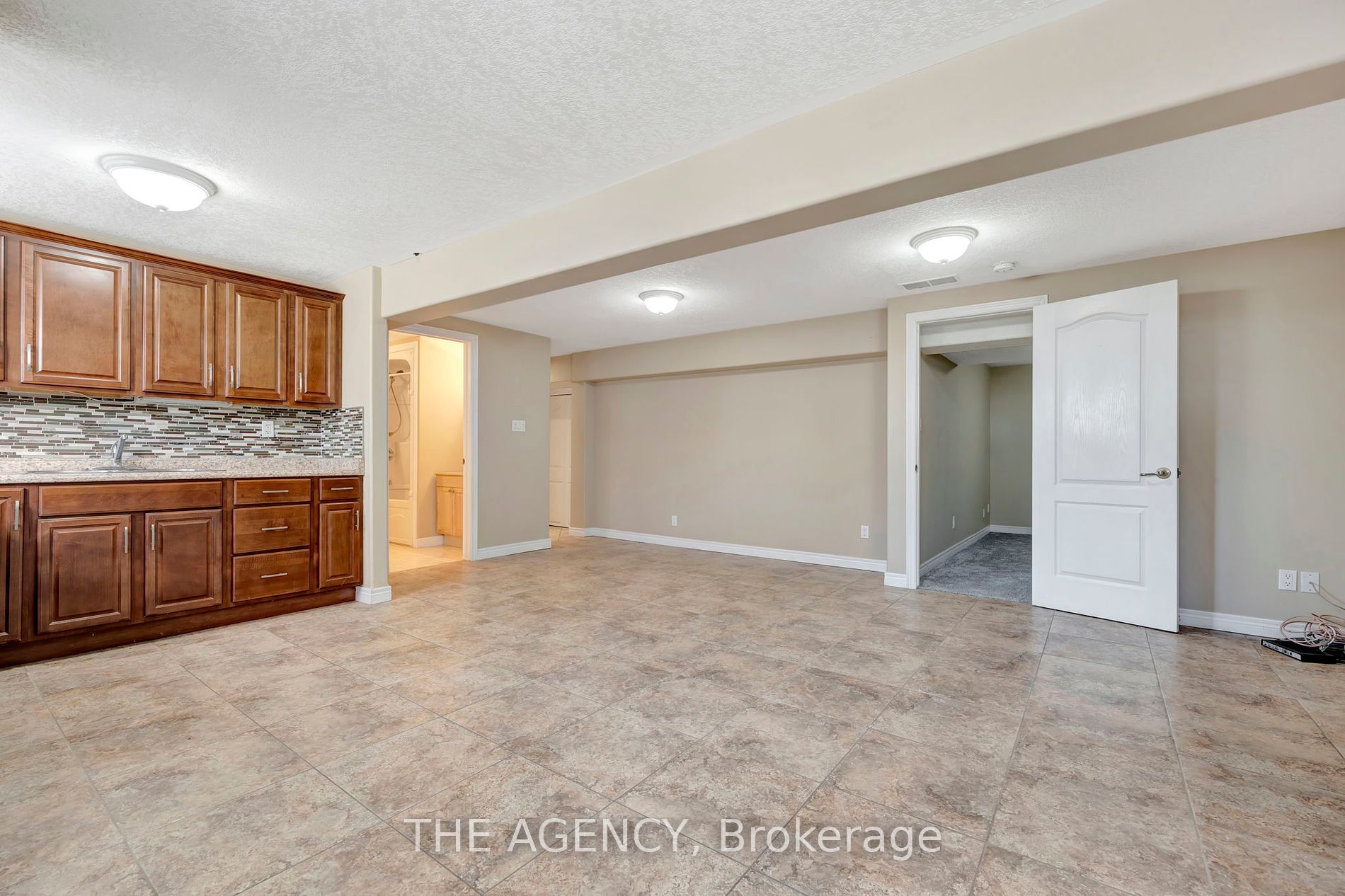 240 Johnson Rd