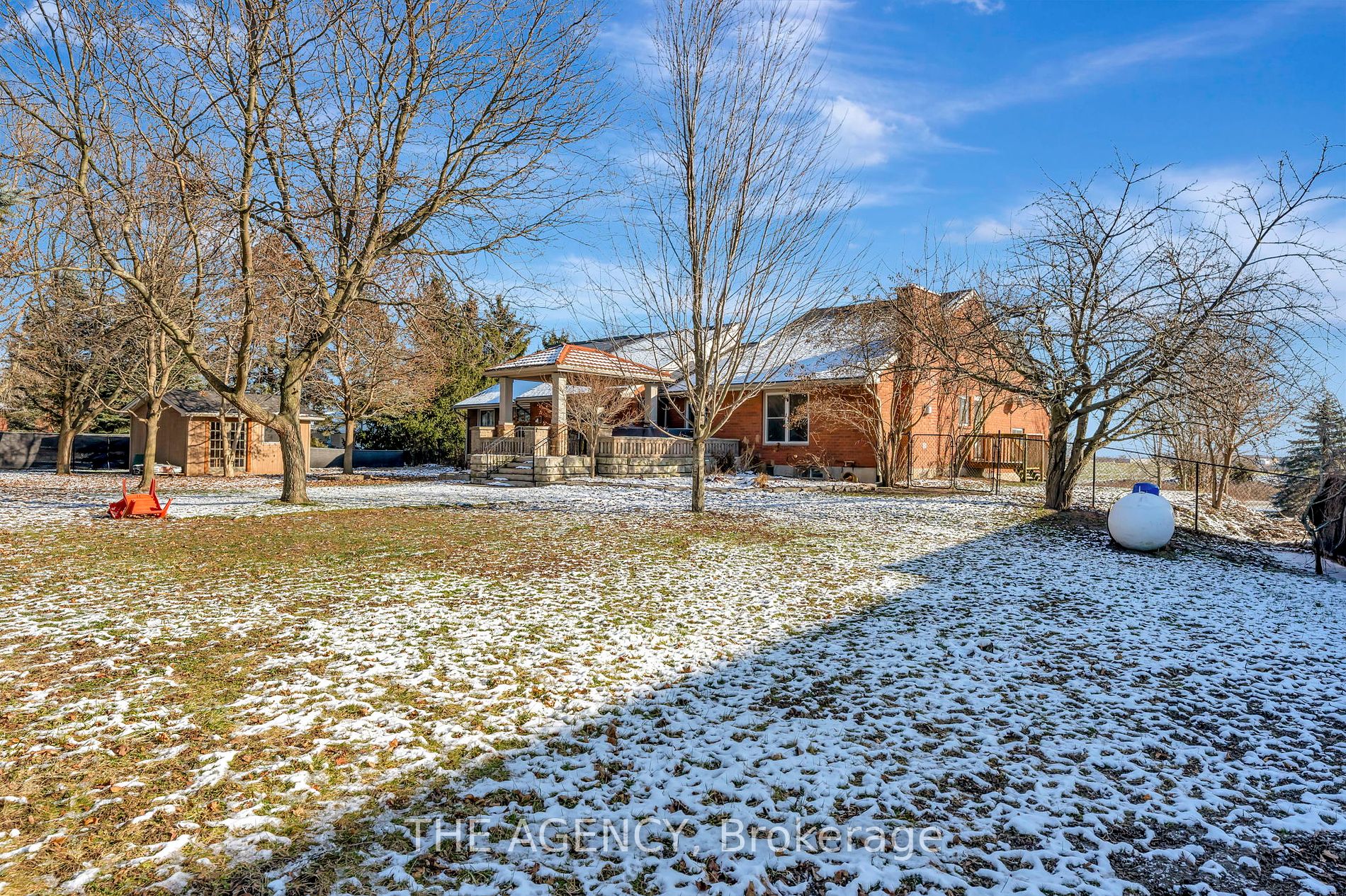 240 Johnson Rd