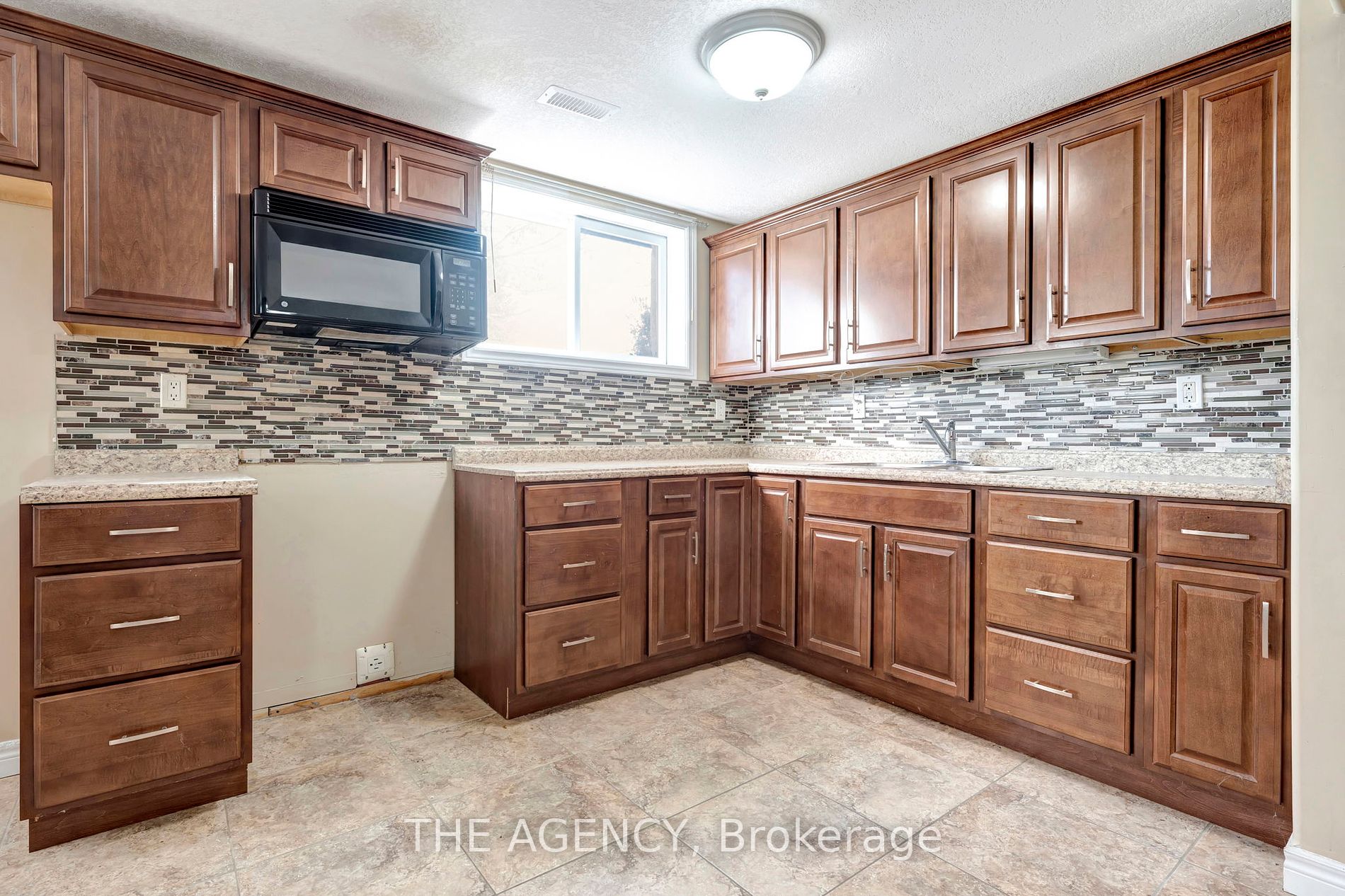 240 Johnson Rd