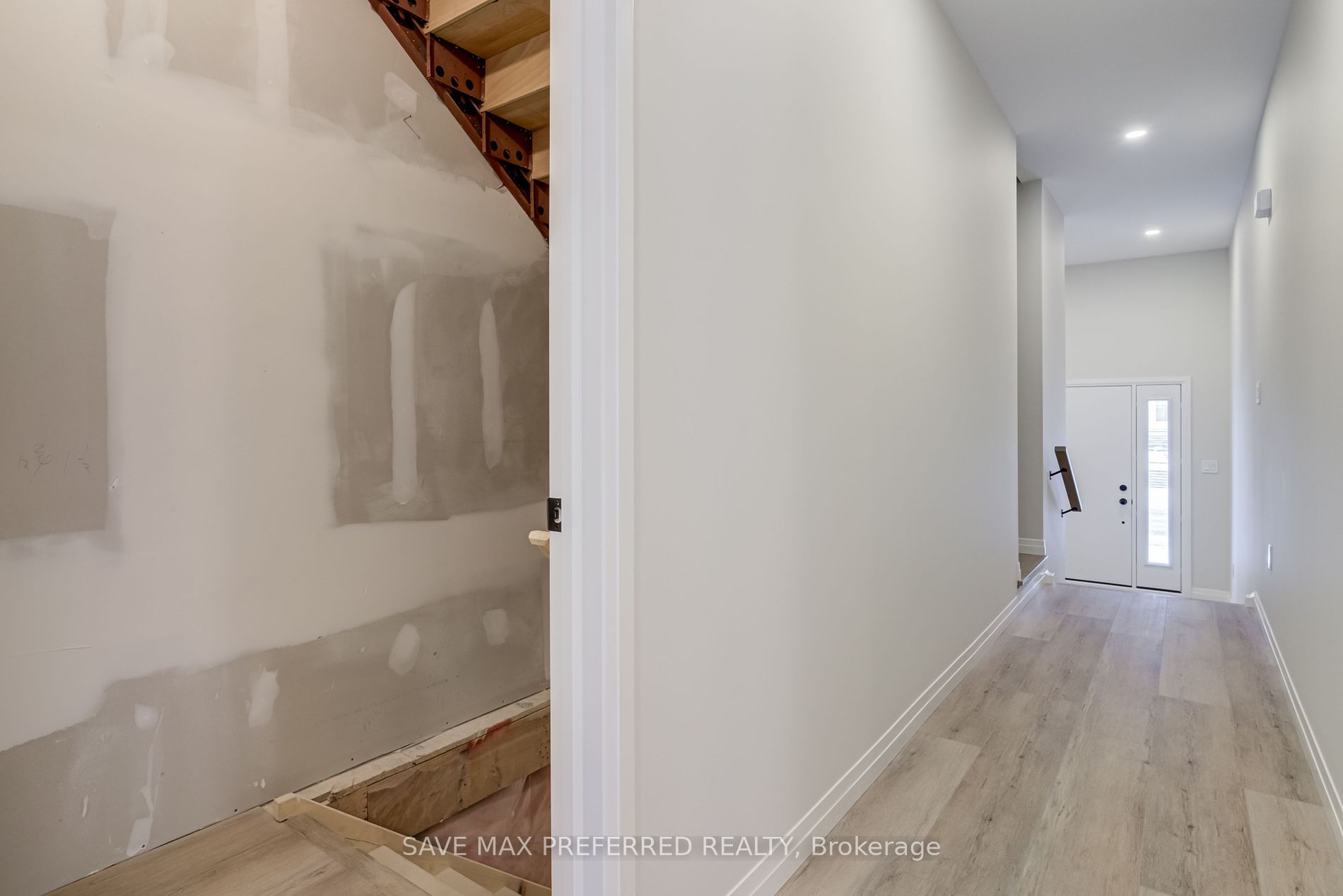 147 Siebert Avenue