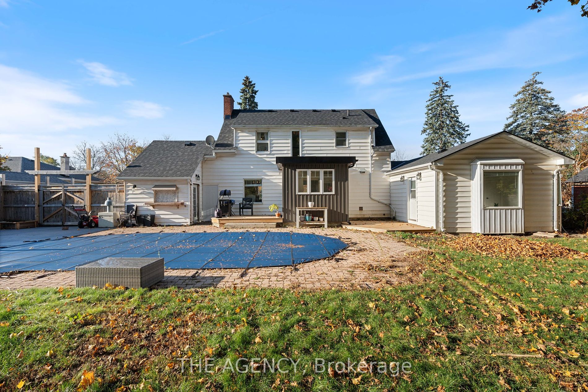 64 Ridgewood Drive