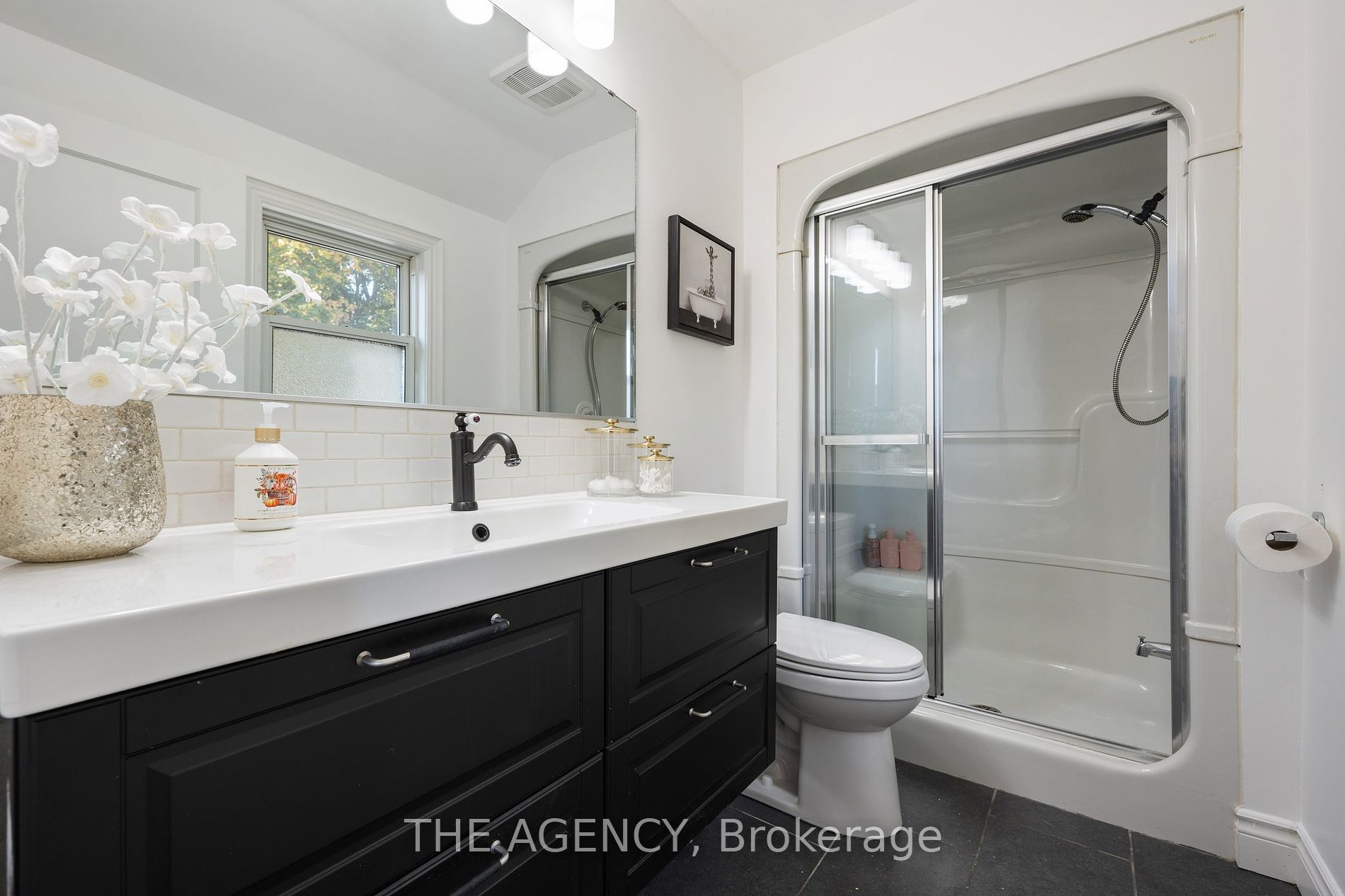 64 Ridgewood Drive