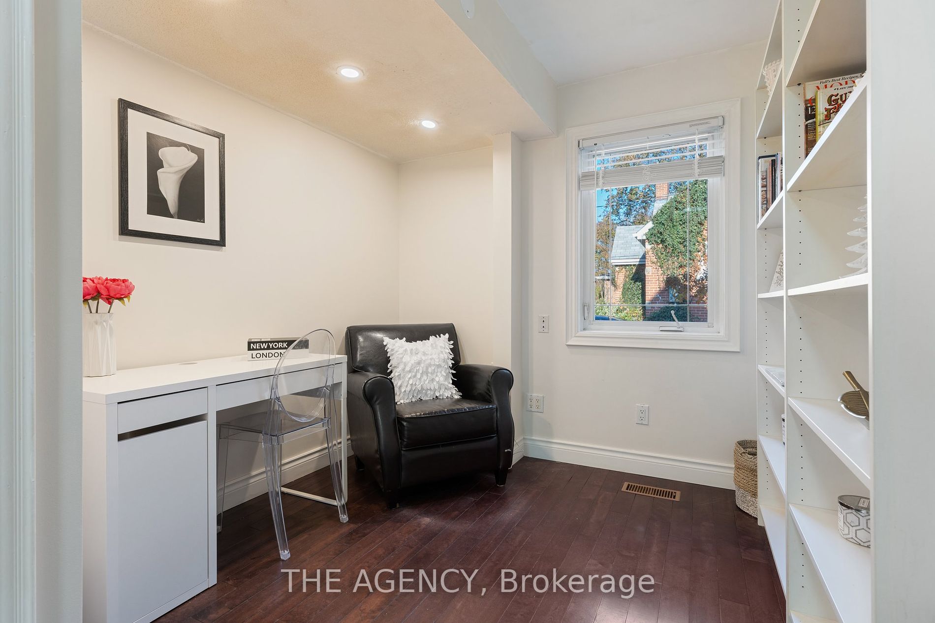 64 Ridgewood Drive